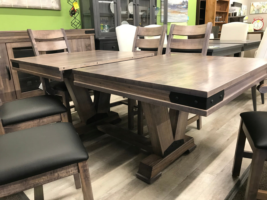 Chattanooga-Rafters Dining Set in Heritage Driftwood