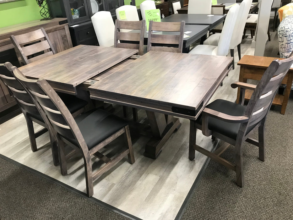 Chattanooga Dining Set in Sawmill Greystone