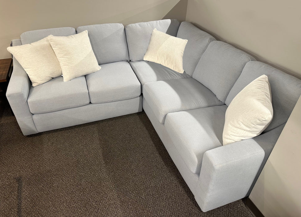 Caverra Sectional in Oxford Crypton®